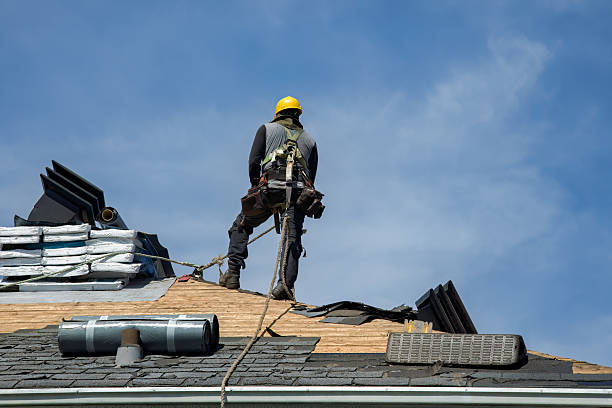 Professional Gutter Installation technician working in Riverdale, GA